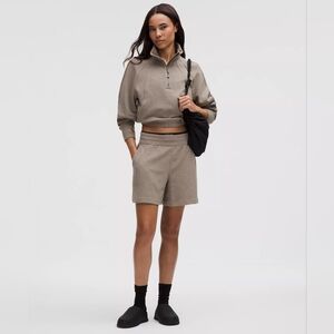 Lululemon Scuba High-Rise Short 5"Waffle Size XL NWT